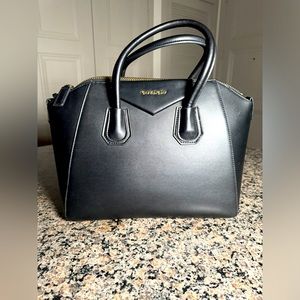Givenchy Antigona